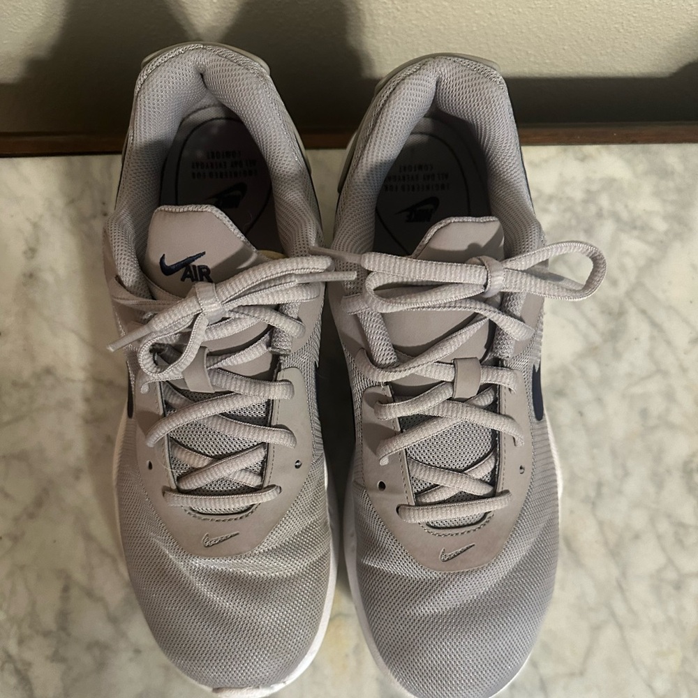 Nike Tan and Black Athletic Sneakers - Picture 3 of 5